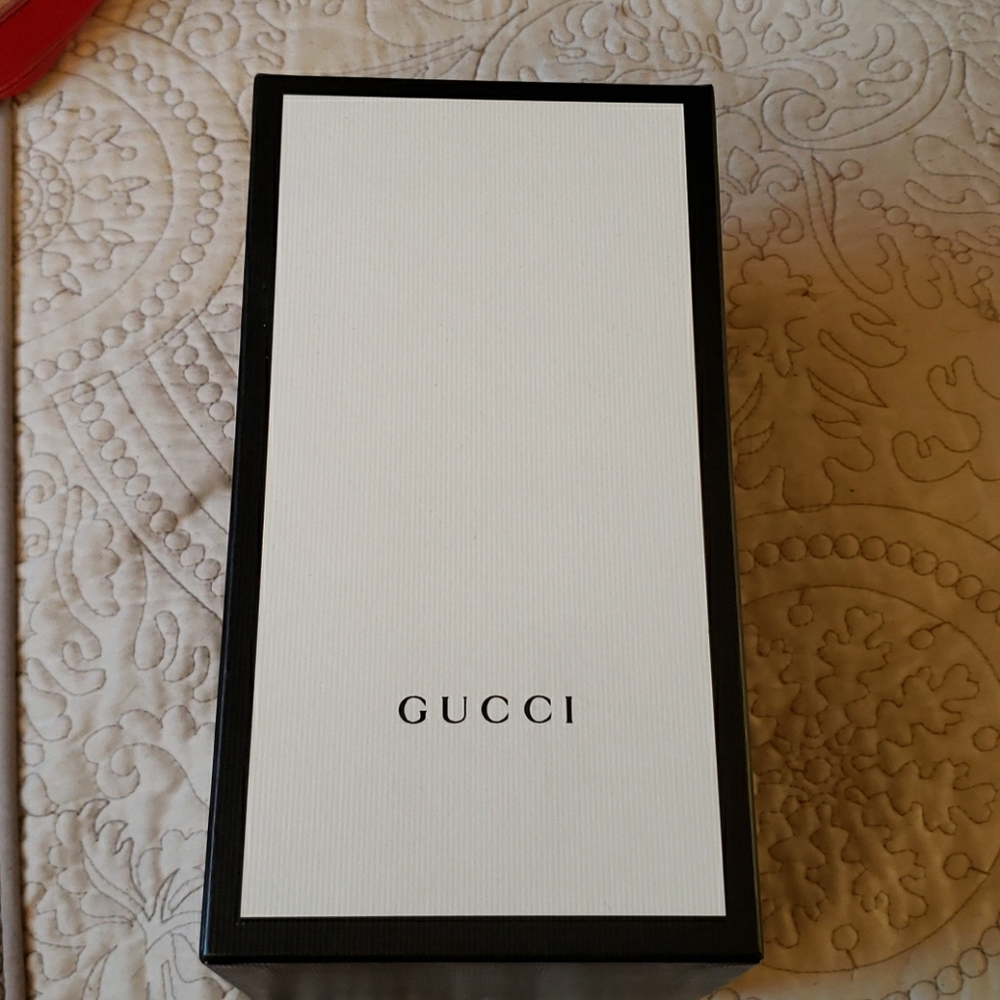 Gucci belt box